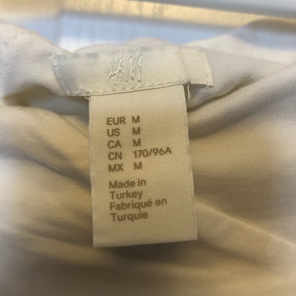 H&M Off Shoulder Top - Picture 2 of 3